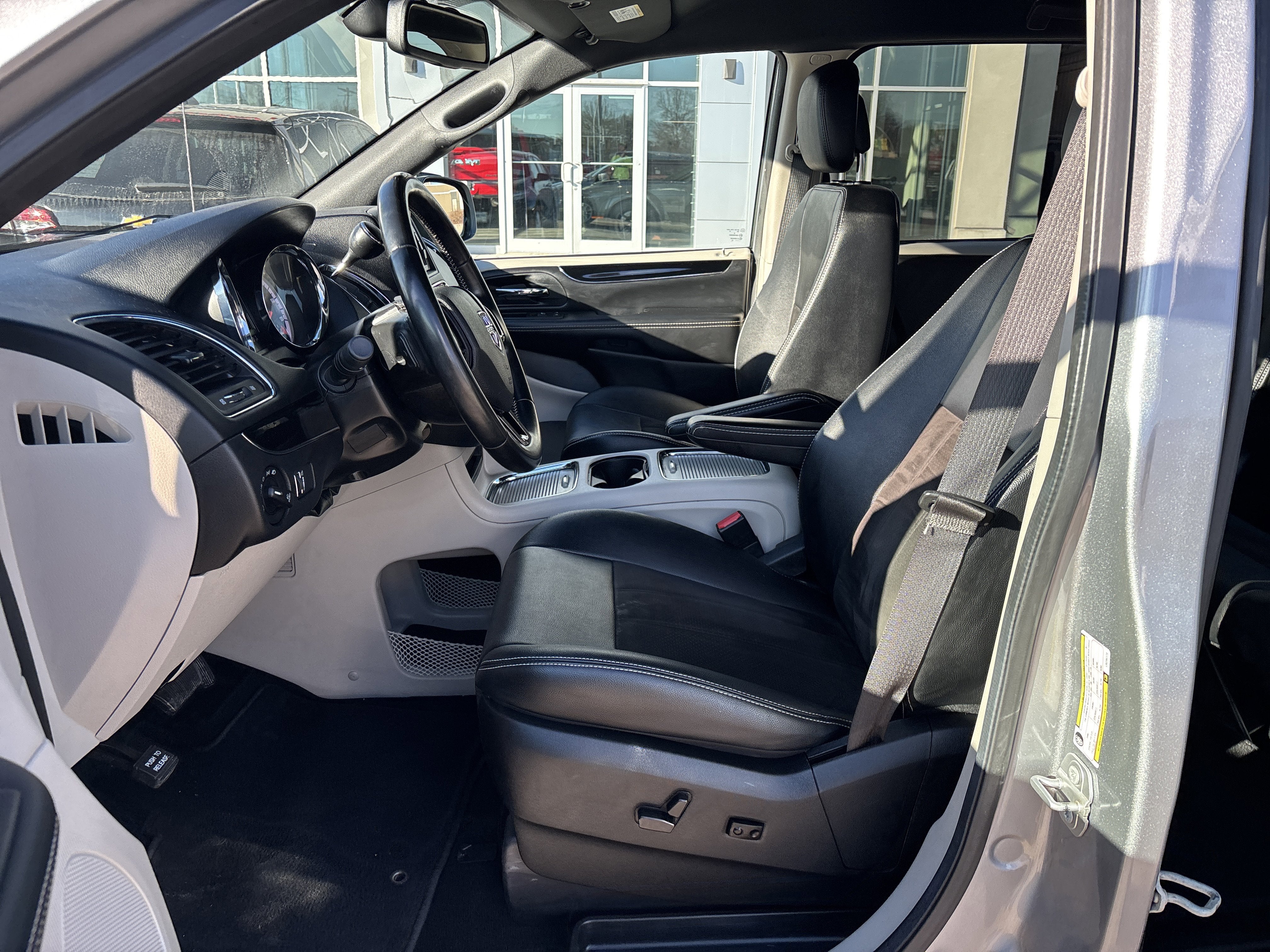 2020 Dodge Grand Caravan SXT