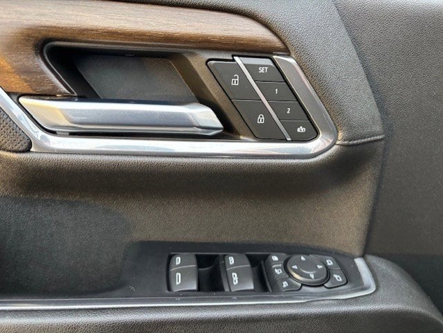 2024 Chevrolet Silverado 2500HD 4WD Crew Cab Standard Bed High Country