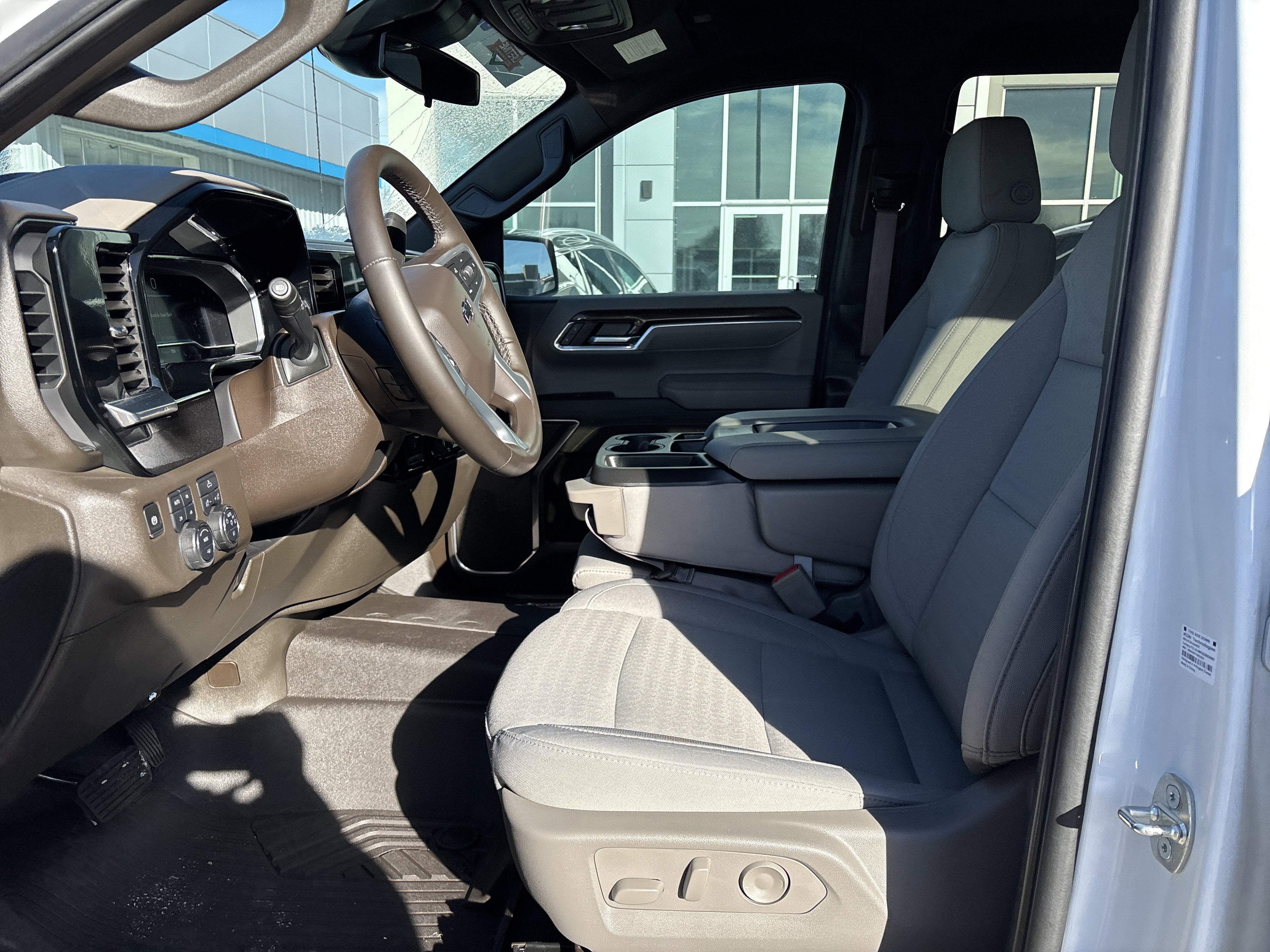 2024 Chevrolet Silverado 1500 4WD Crew Cab Short Bed RST