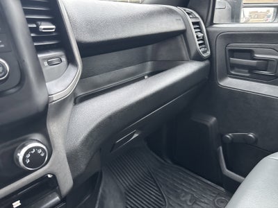 2024 RAM 3500 Tradesman Regular Cab 4x4 8' Box