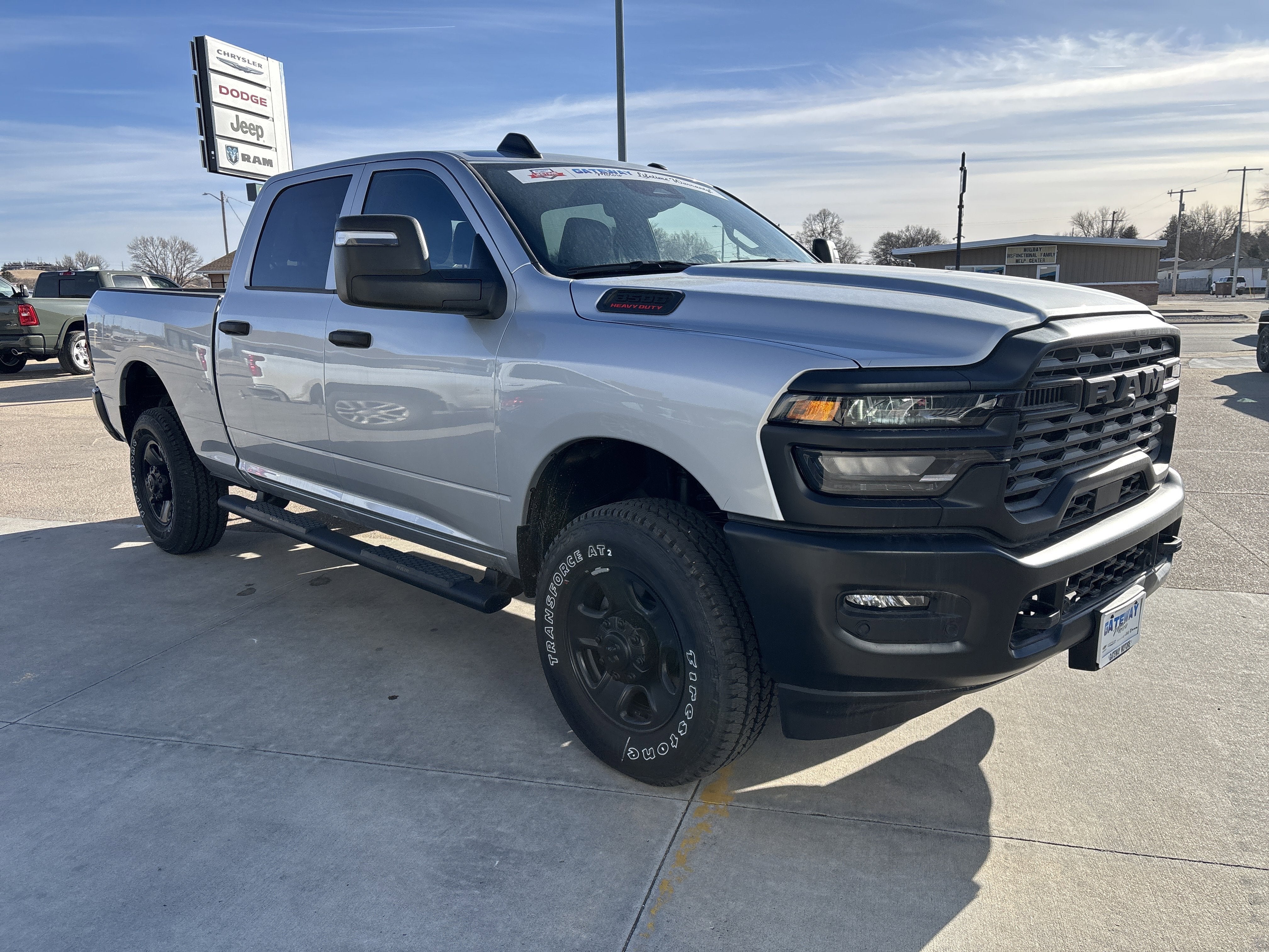2026 RAM Ram 3500 RAM 3500 TRADESMAN CREW CAB 4X4 6'4' BOX