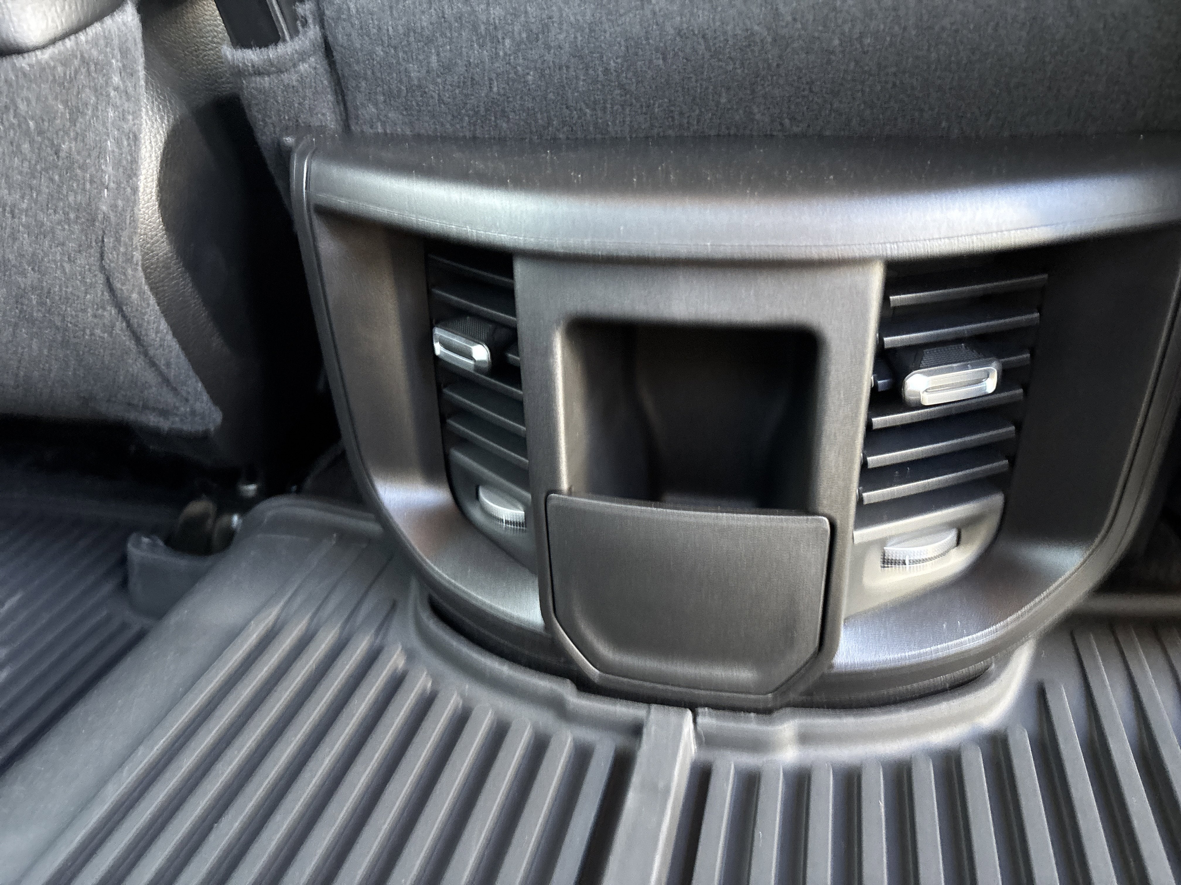 2026 RAM Ram 3500 RAM 3500 TRADESMAN CREW CAB 4X4 6'4' BOX