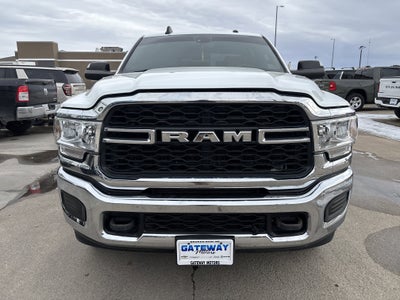 2022 RAM 3500 Tradesman Crew Cab 4x4 8' Box
