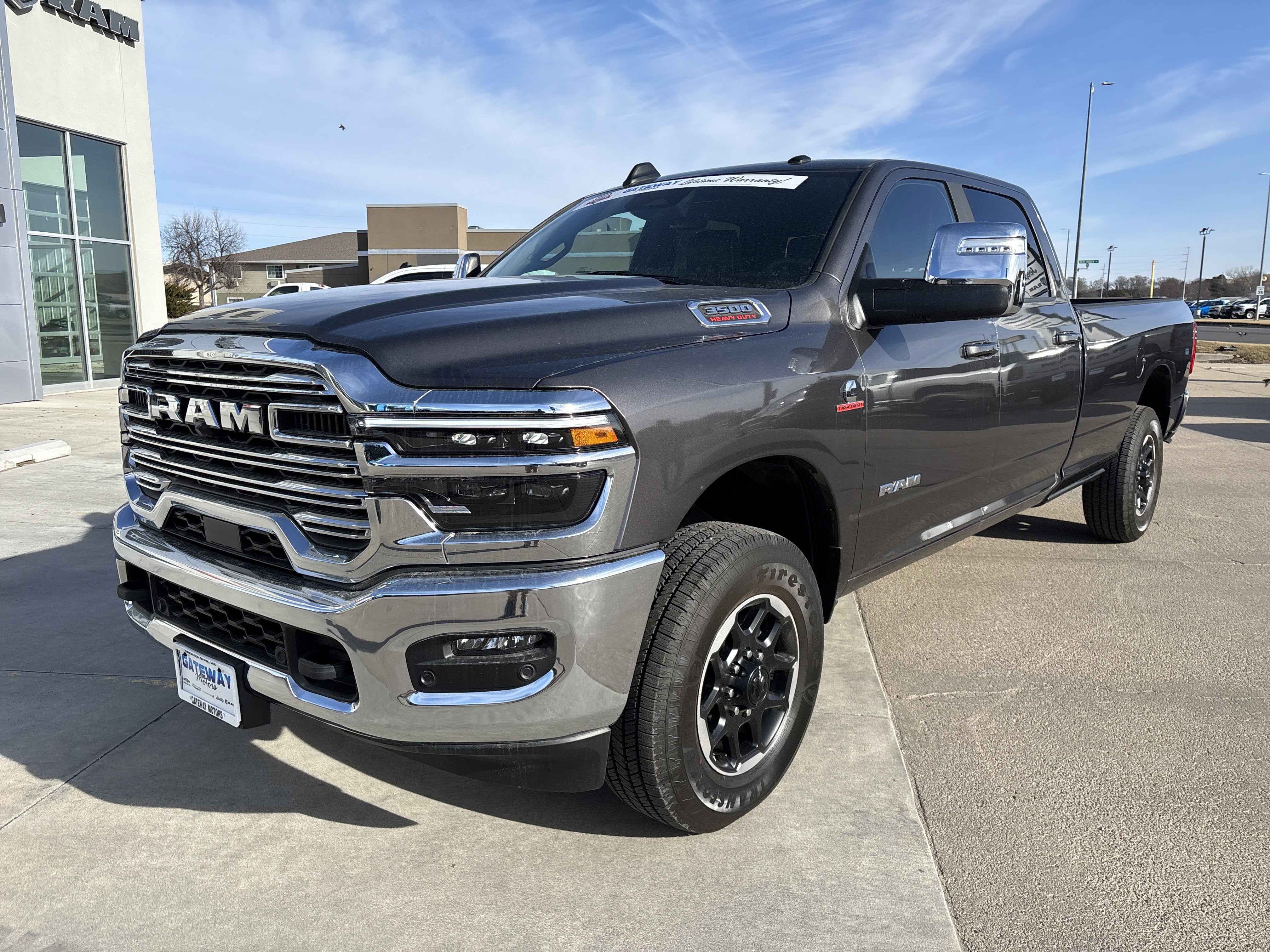 2026 RAM Ram 3500 RAM 3500 LARAMIE CREW CAB 4X4 8' BOX