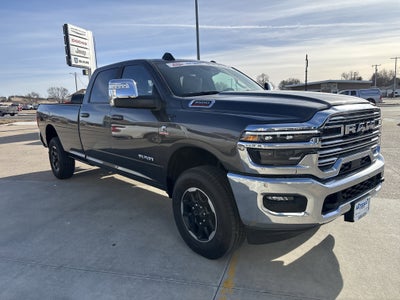 2026 RAM Ram 3500 RAM 3500 LARAMIE CREW CAB 4X4 8' BOX