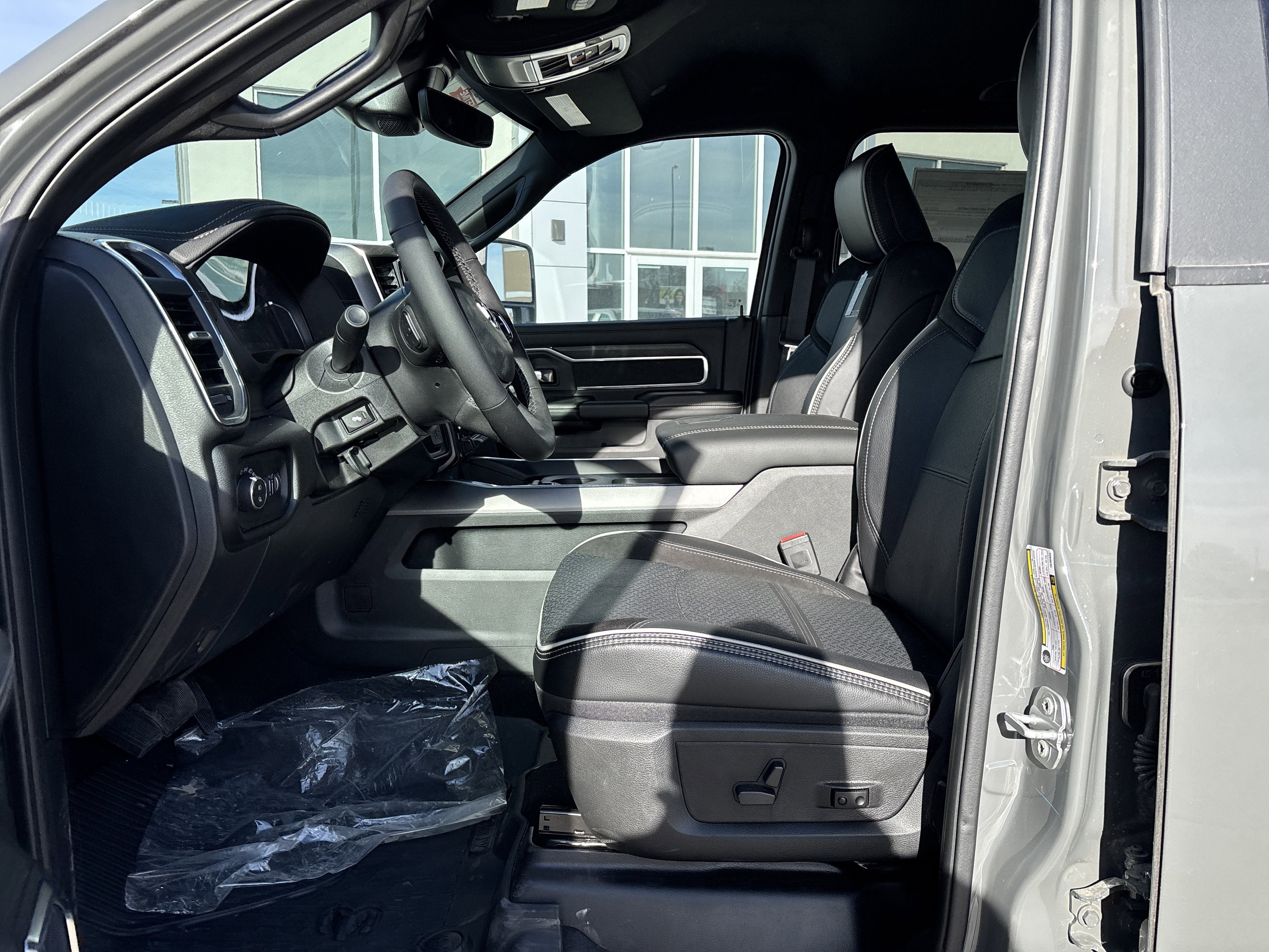 2026 RAM Ram 2500 RAM 2500 LARAMIE CREW CAB 4X4 6'4' BOX