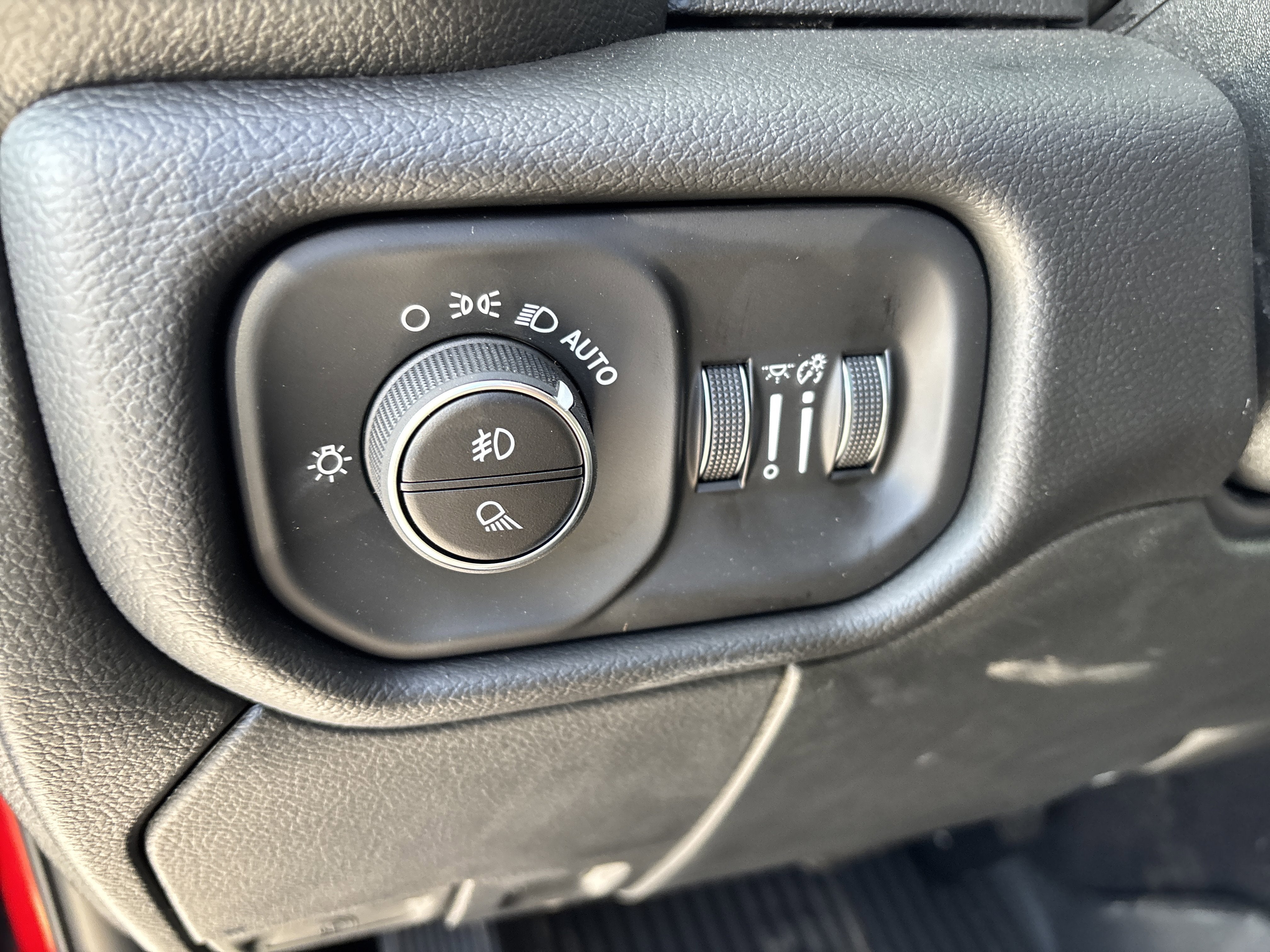 2026 RAM Ram 3500 RAM 3500 LARAMIE MEGA CAB 4X4 6'4' BOX