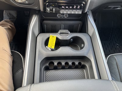 2026 RAM Ram 3500 RAM 3500 LARAMIE MEGA CAB 4X4 6'4' BOX