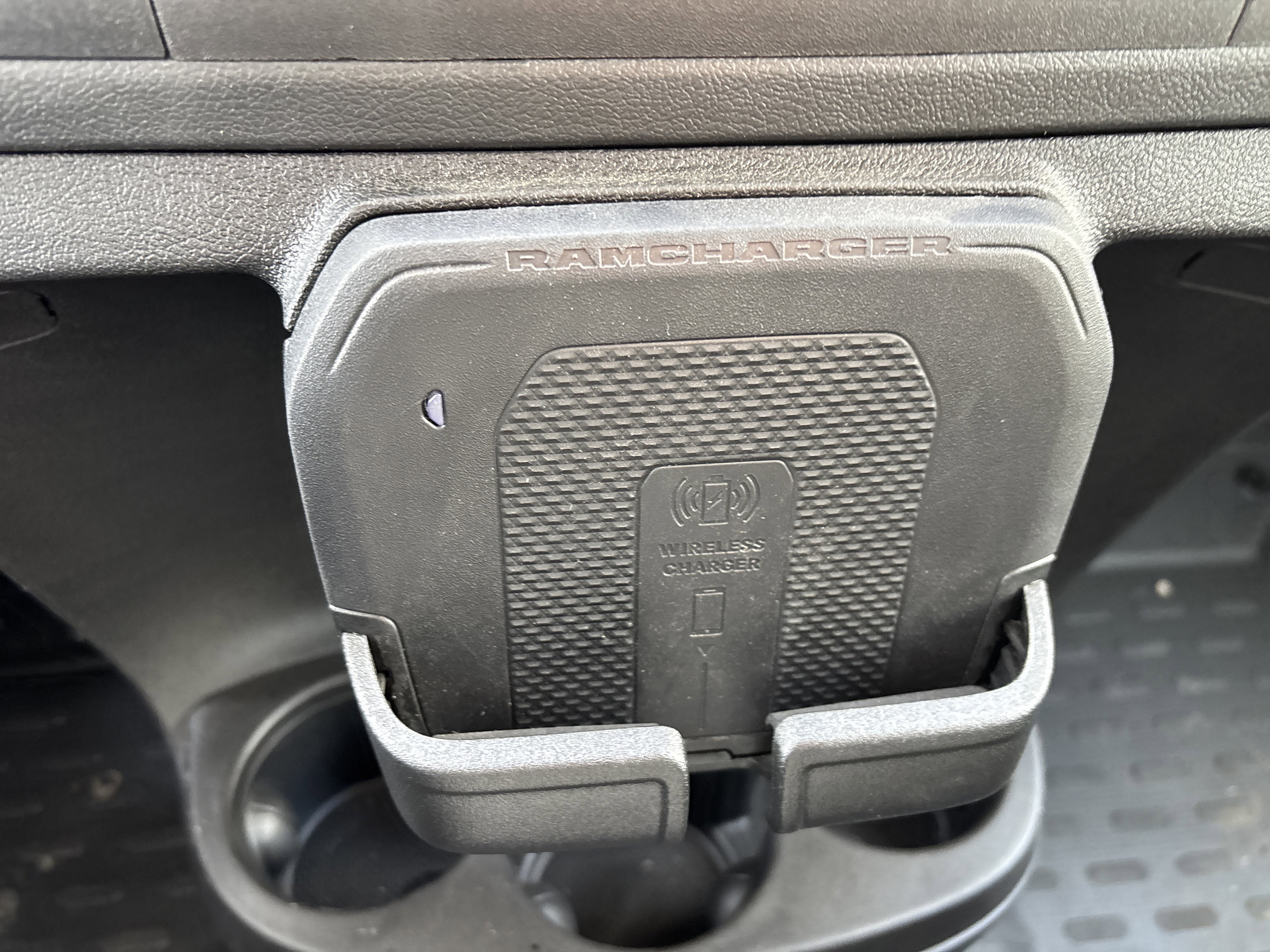 2024 RAM Ram ProMaster RAM PROMASTER 3500 SLT+ WINDOW VAN HIGH ROOF 159' WB EXT