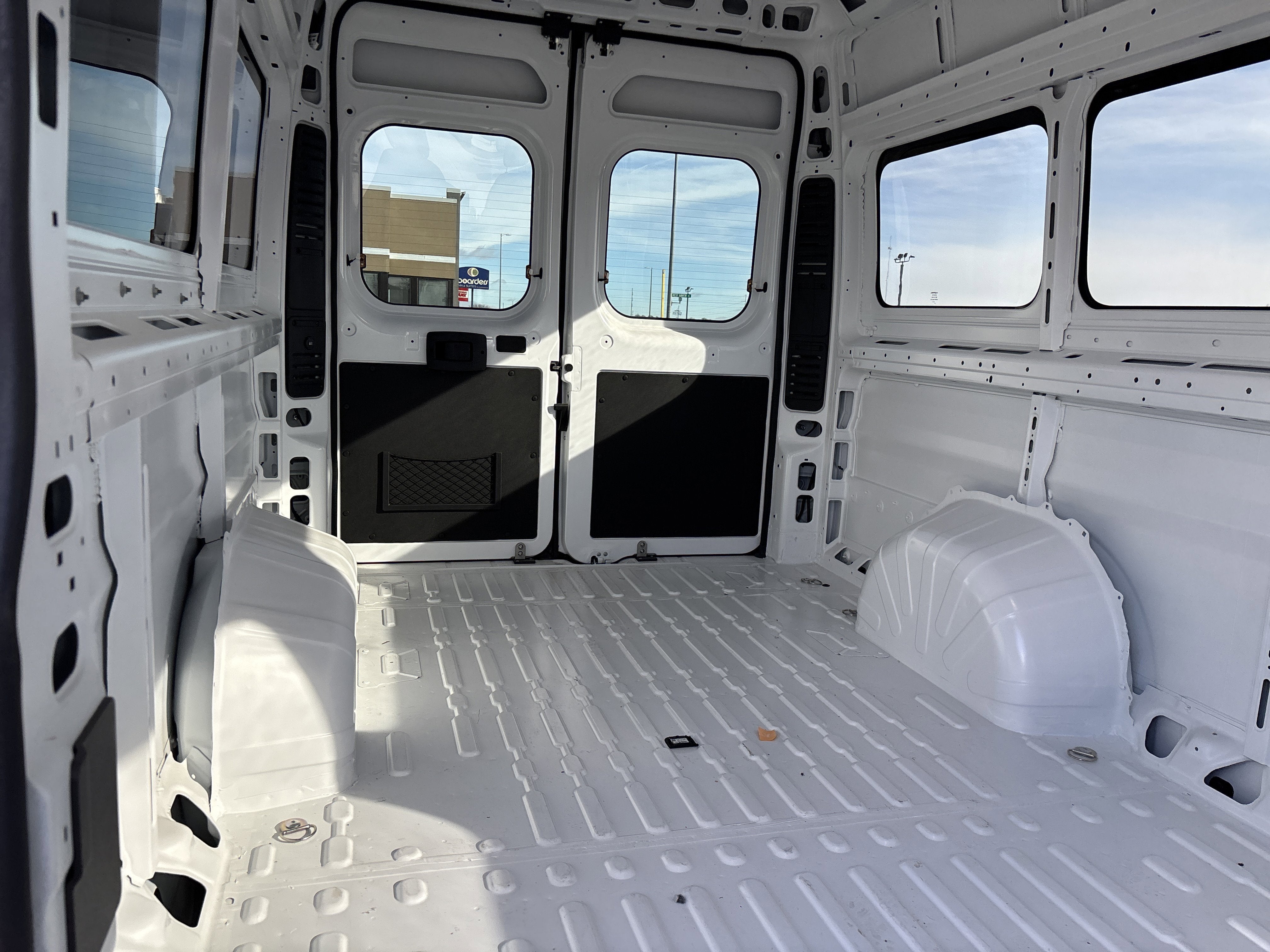 2024 RAM Ram ProMaster RAM PROMASTER 3500 SLT+ WINDOW VAN HIGH ROOF 159' WB EXT