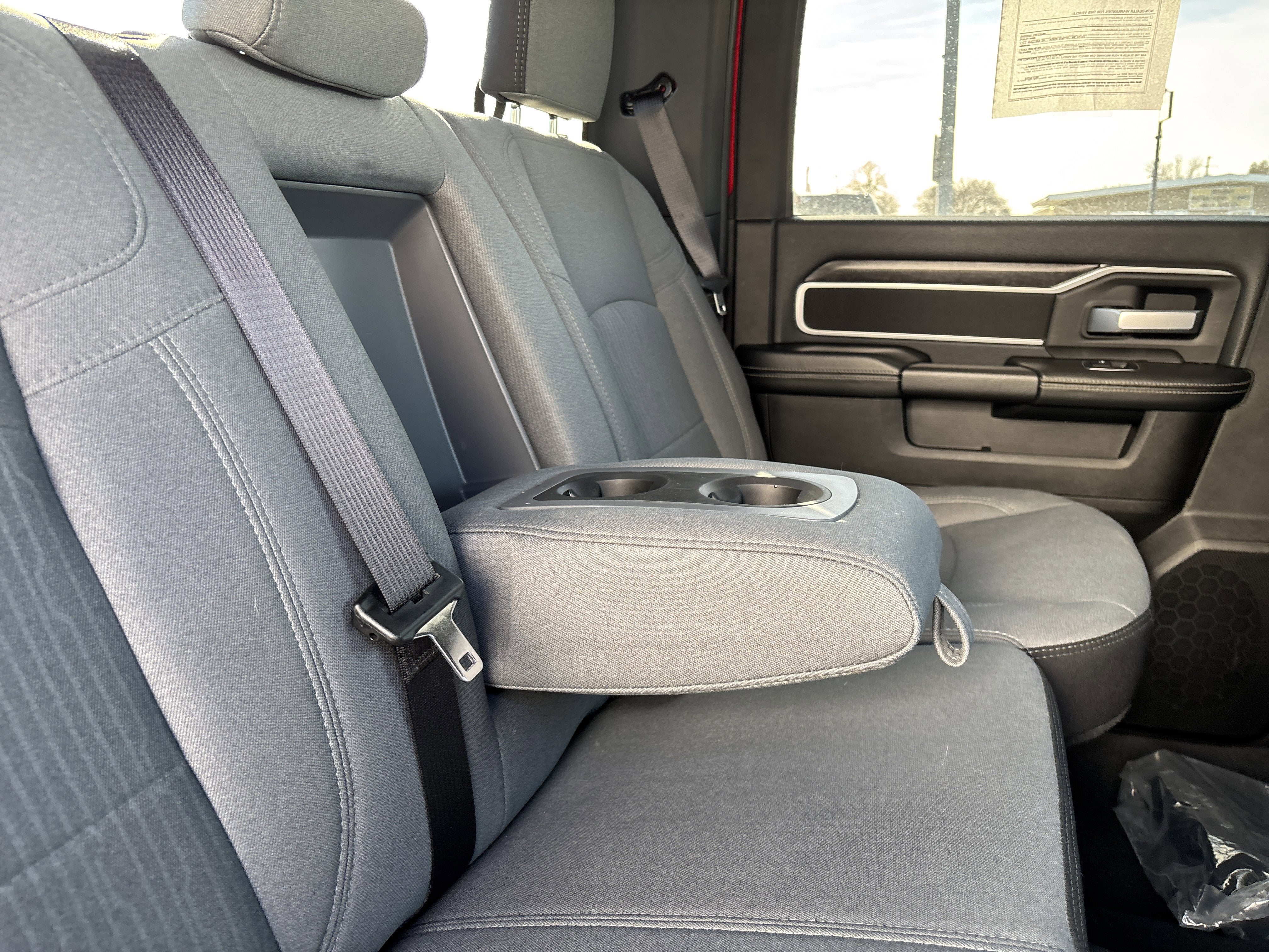 2024 RAM 2500 Big Horn Crew Cab 4x4 6'4' Box