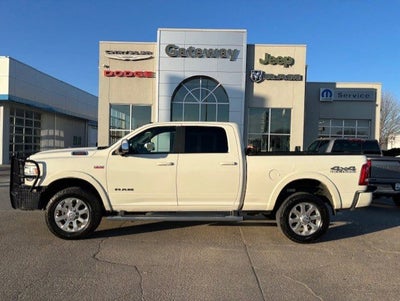 2019 RAM 2500 Laramie Crew Cab 4x4 6'4' Box