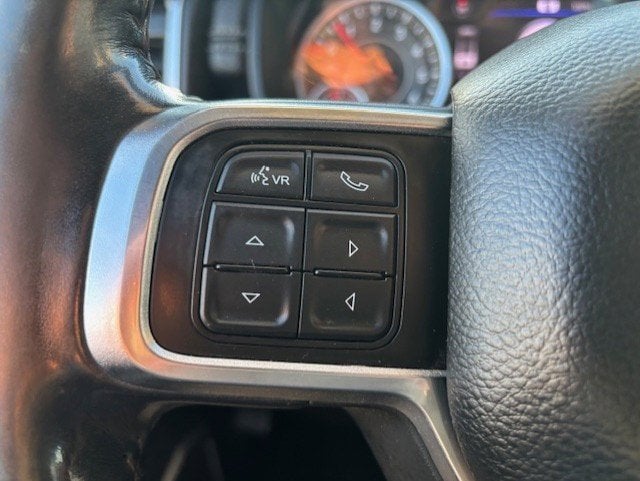 2019 RAM 2500 Laramie Crew Cab 4x4 6'4' Box