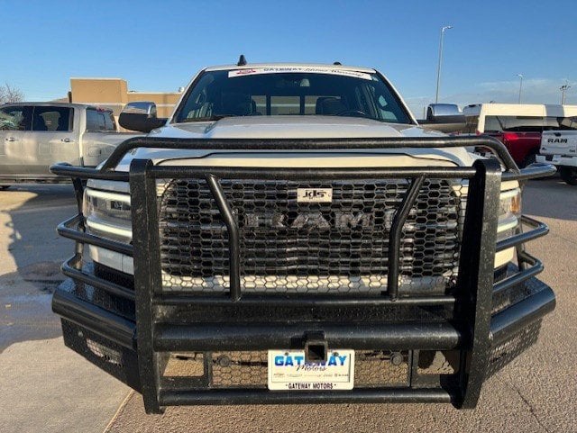 2019 RAM 2500 Laramie Crew Cab 4x4 6'4' Box