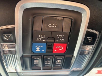 2019 RAM 2500 Laramie Crew Cab 4x4 6'4' Box