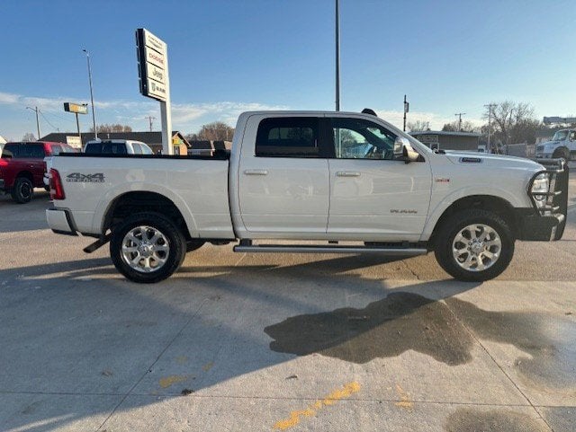 2019 RAM 2500 Laramie Crew Cab 4x4 6'4' Box