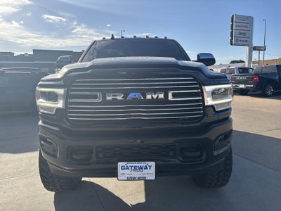 2022 RAM 2500 Laramie Crew Cab 4x4 6'4' Box