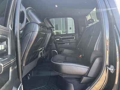 2022 RAM 2500 Laramie Crew Cab 4x4 6'4' Box