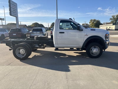 2027 RAM Ram 5500 Chassis Cab RAM 5500 TRADESMAN CHASSIS REGULAR CAB 4X4 60' CA