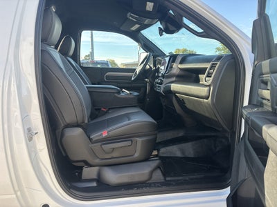 2027 RAM Ram 5500 Chassis Cab RAM 5500 TRADESMAN CHASSIS REGULAR CAB 4X4 60' CA