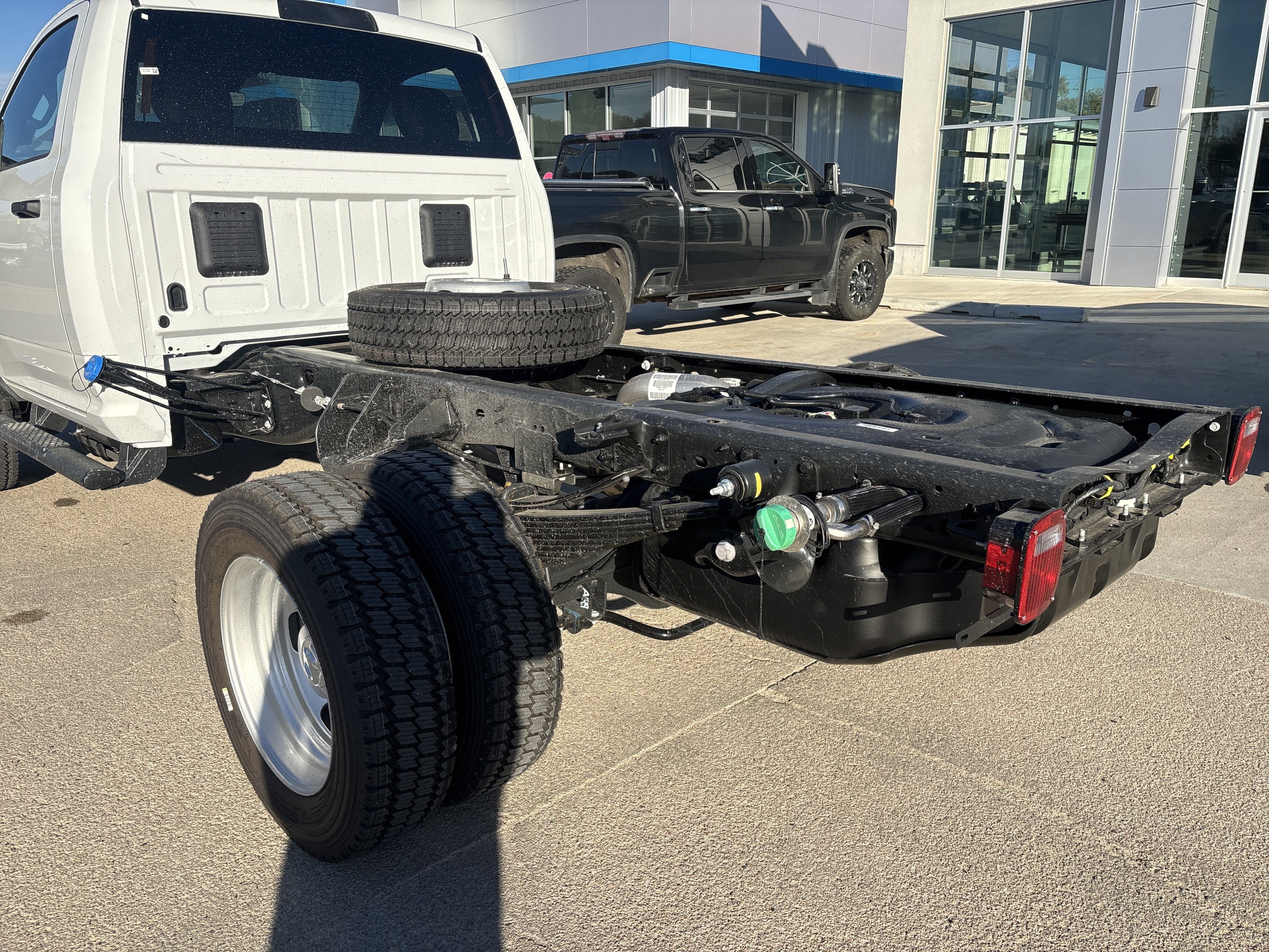 2027 RAM Ram 5500 Chassis Cab RAM 5500 TRADESMAN CHASSIS REGULAR CAB 4X4 60' CA