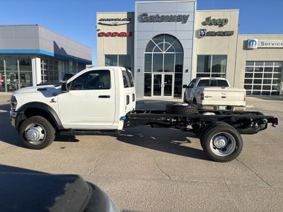 2027 RAM Ram 5500 Chassis Cab RAM 5500 TRADESMAN CHASSIS REGULAR CAB 4X4 84' CA