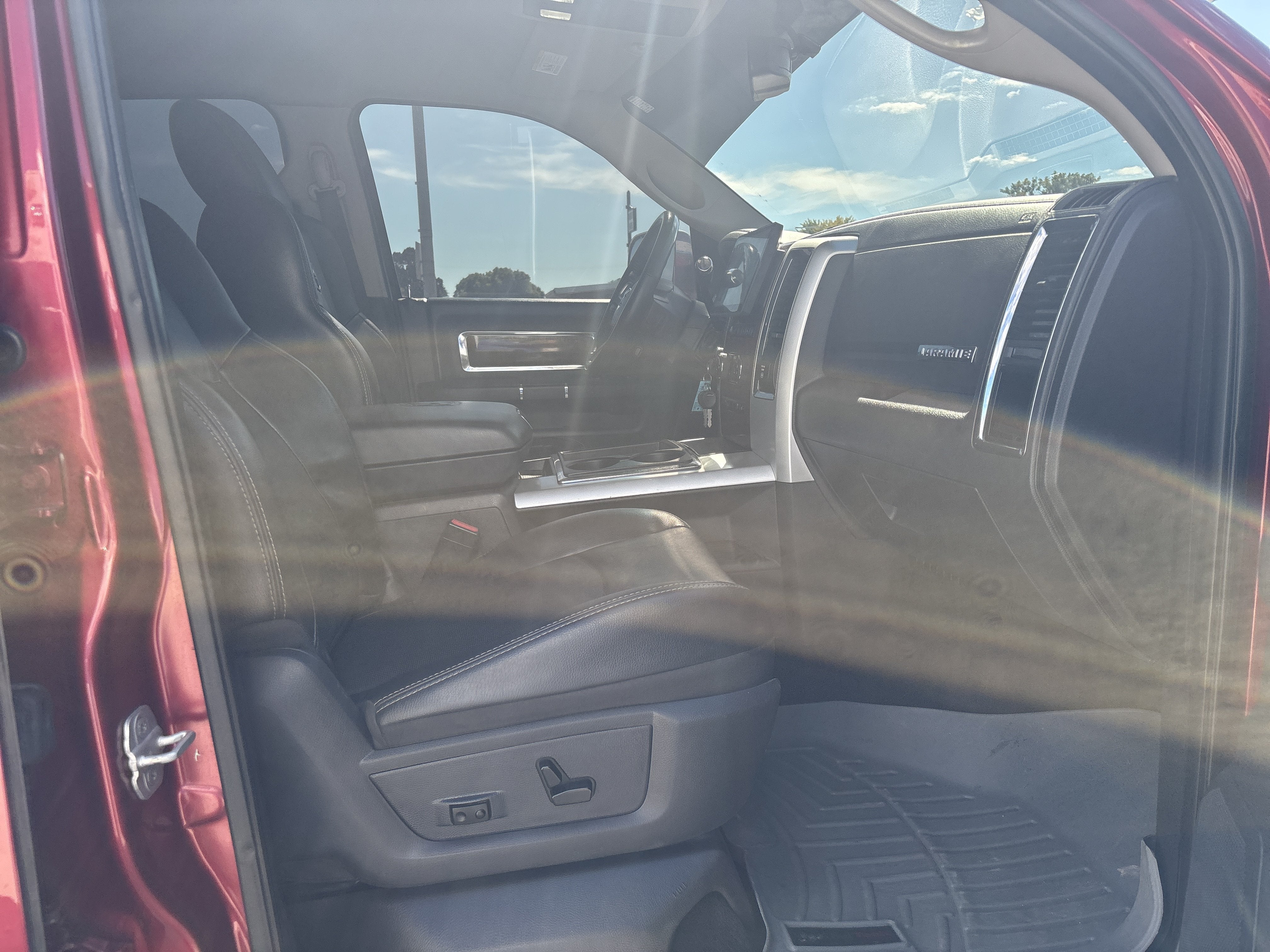 2011 RAM Ram 2500 Laramie