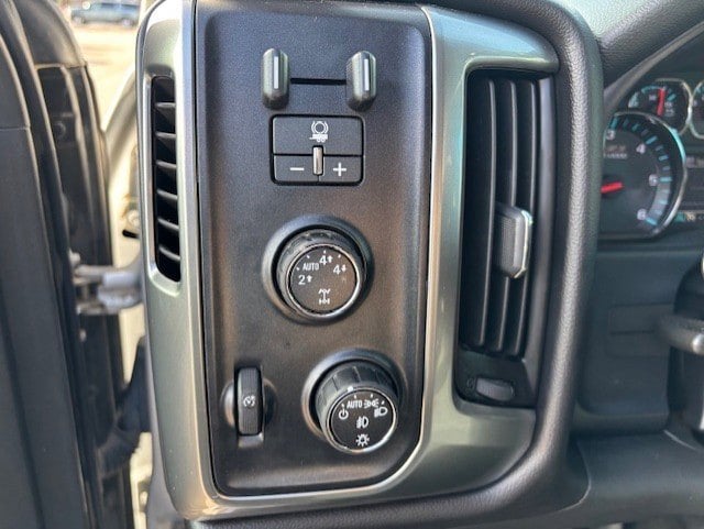 2015 Chevrolet Silverado 1500 2LT