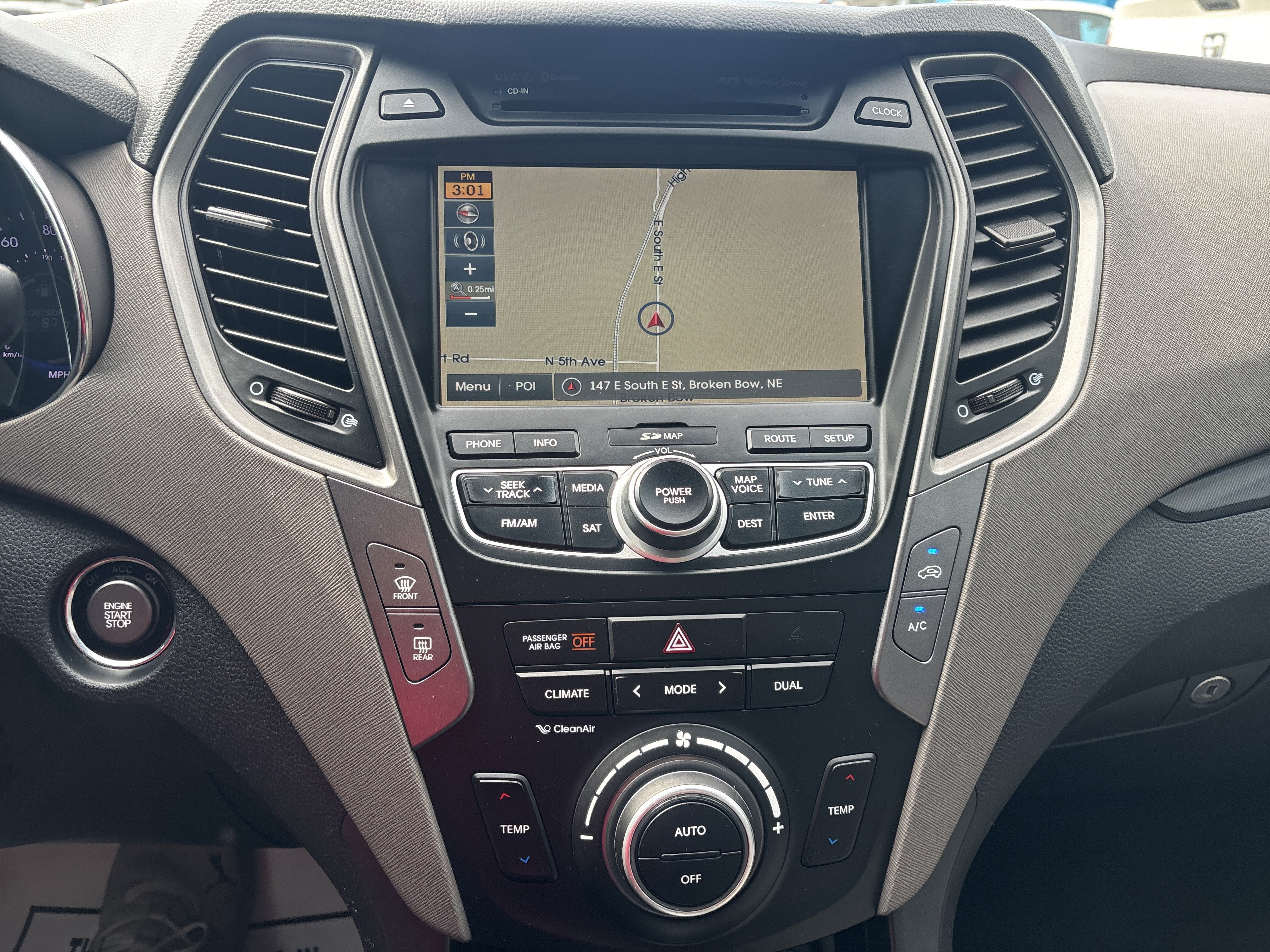 2016 Hyundai Santa Fe Sport 2.0L Turbo