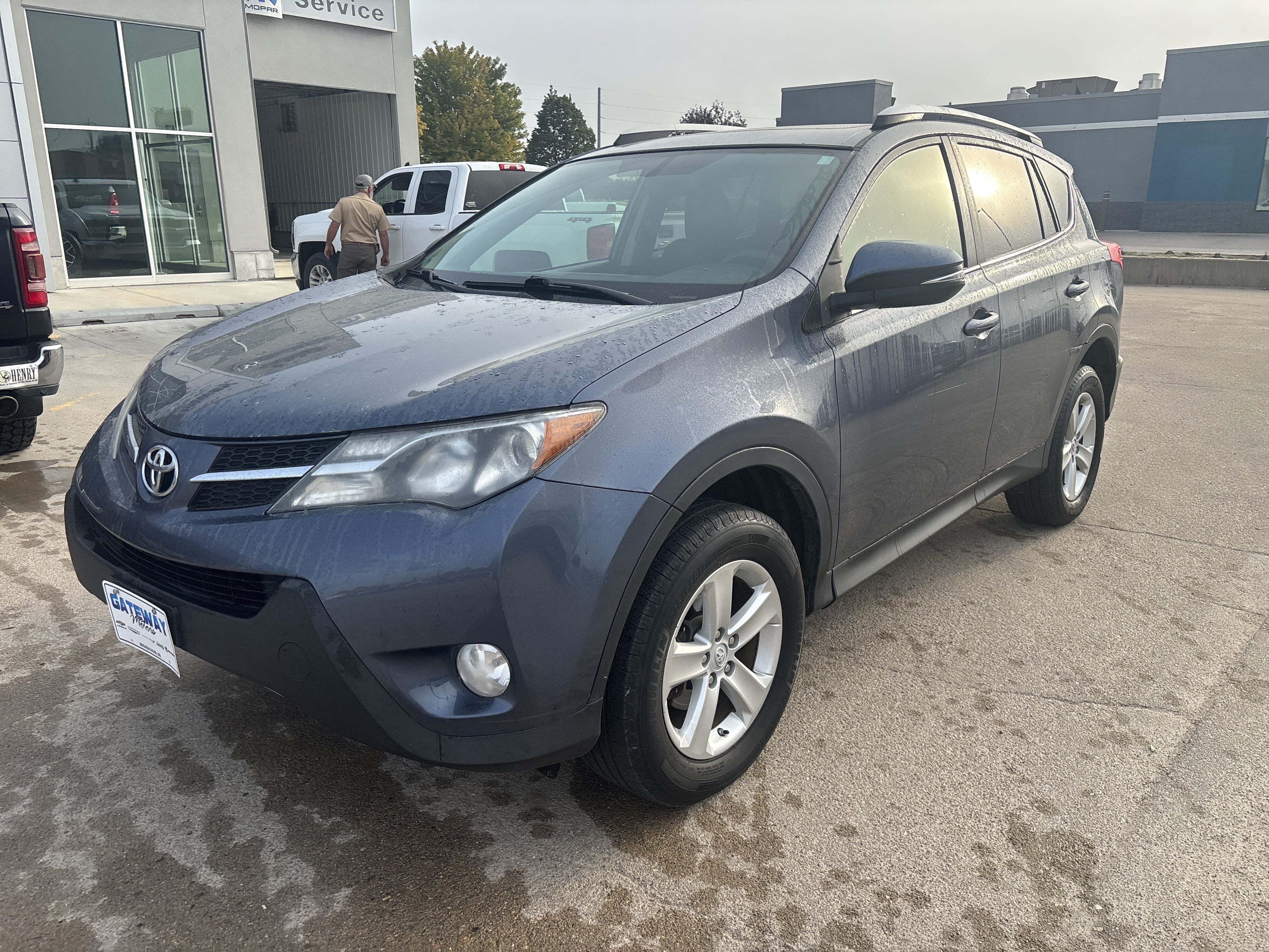 2013 Toyota RAV4 XLE